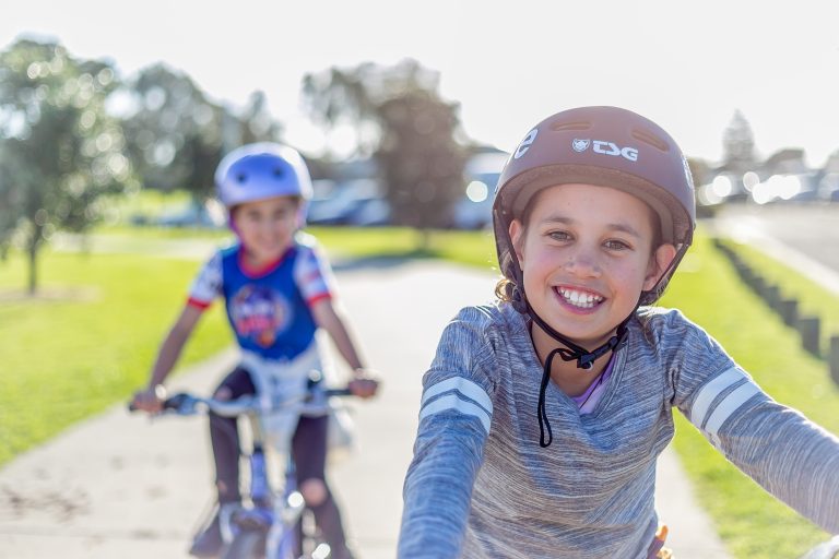Council commits to safe connected cycleways for school children and commuters