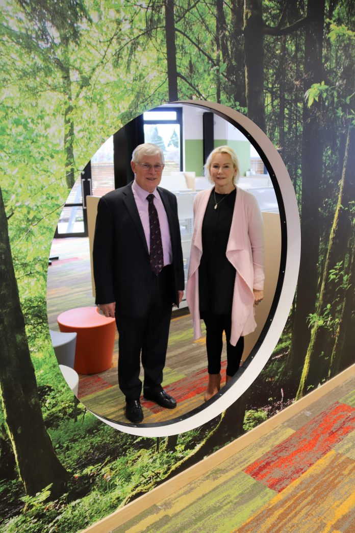 Western Bay Mayor Garry Webber and CEO Miriam Taris check out the new children's section at The Centre - Patuki Manawa